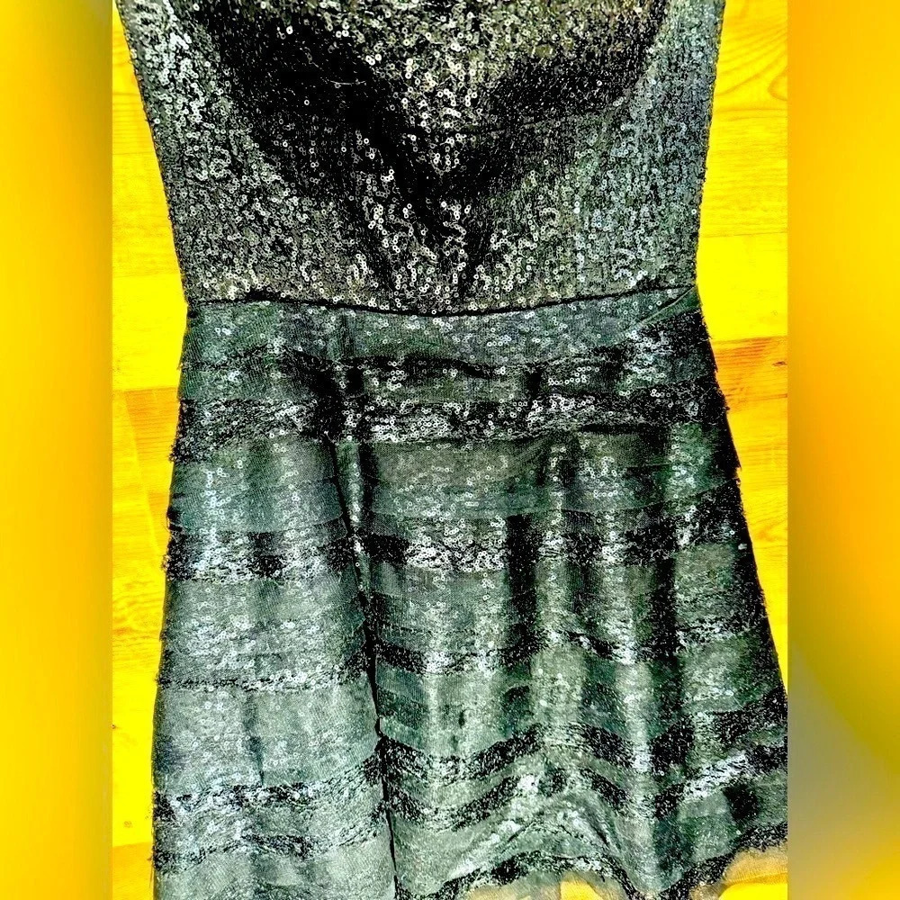 BCBGMAXAZRIA Strapless Sequin taffeta Black Cocktail prom wedding lace Y2K US 6 - Picture 3 of 5
